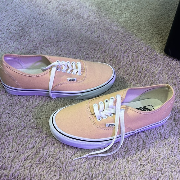 Women’s Vans - Picture 3 of 3